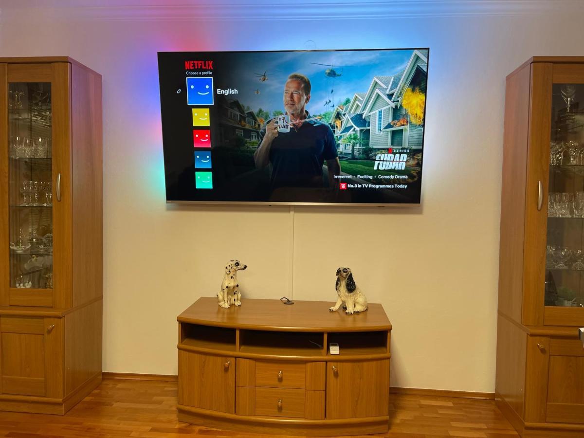 The Secret Orchid Apartment Ровин Екстериор снимка